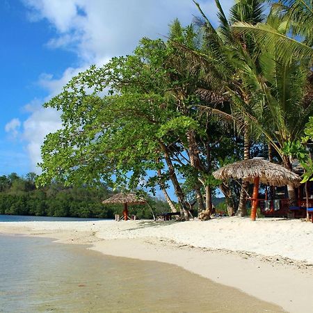 Blue Bay Divers Likupang Bangka Exterior foto