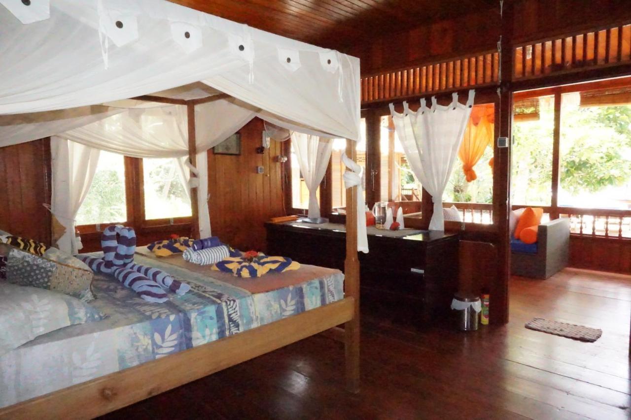Blue Bay Divers Likupang Bangka Exterior foto